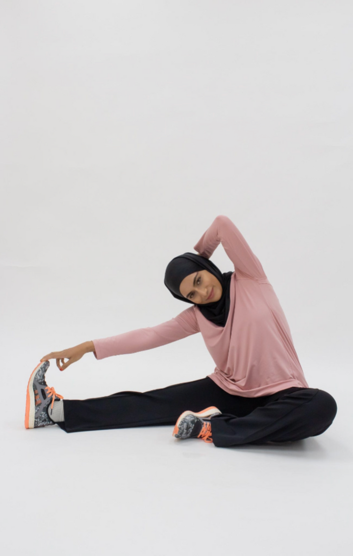 Luchtige Geplooide Sporttop - Modest Comfort in Zacht Roze