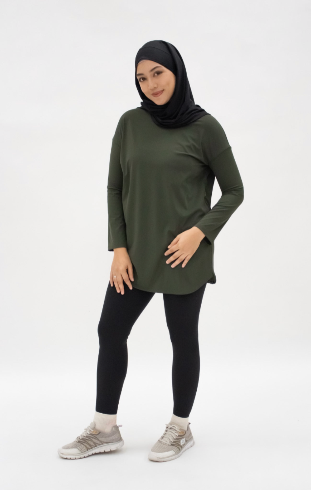 Zijdezachte Modest Top - Luchtige Sporttop in Olijfgroen