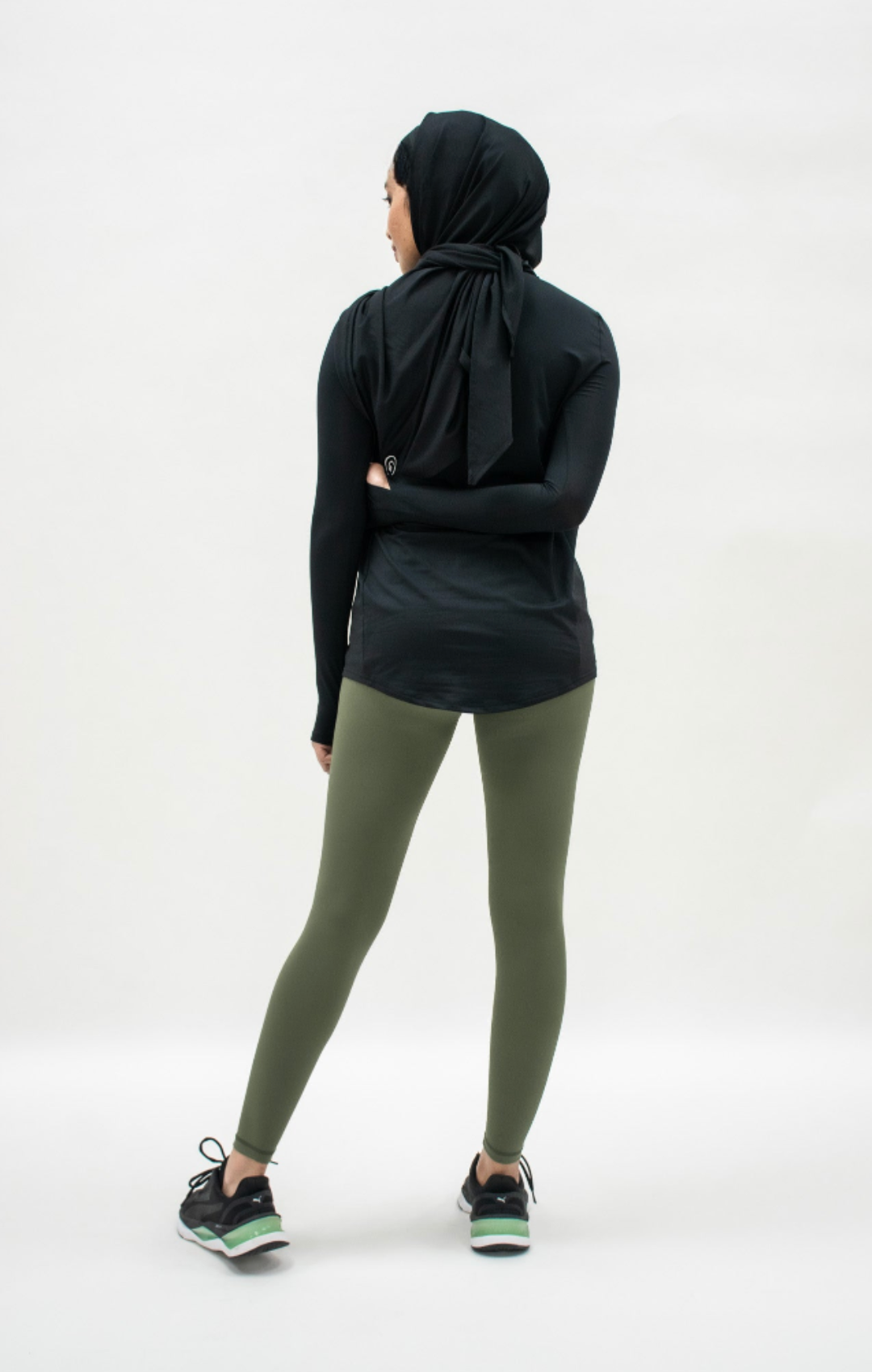 Modestgymwear boterzachte sport legging gecombineerd met bijpassende sporttop voor complete sportoutfit